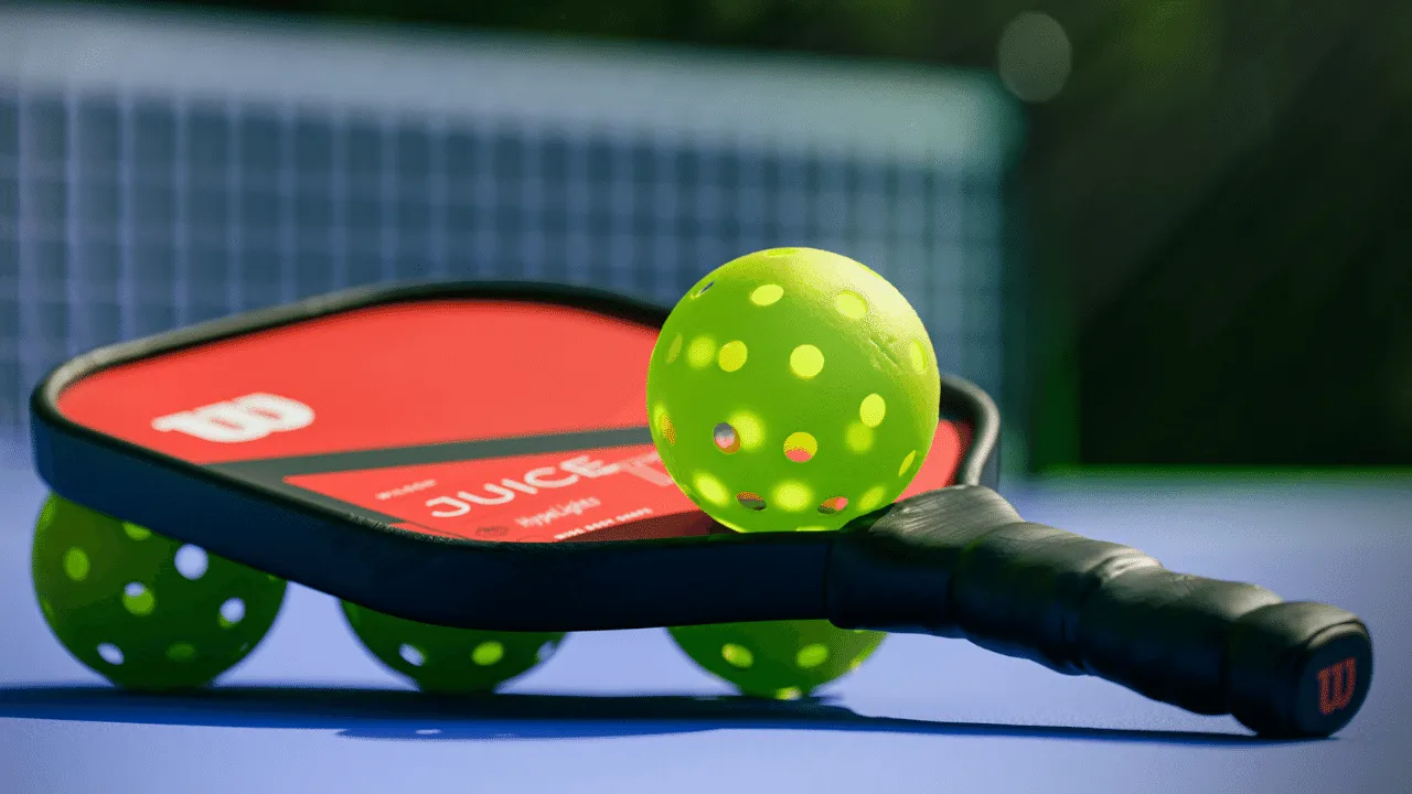 Best Pickleball Paddles For Intermediate Players 2023